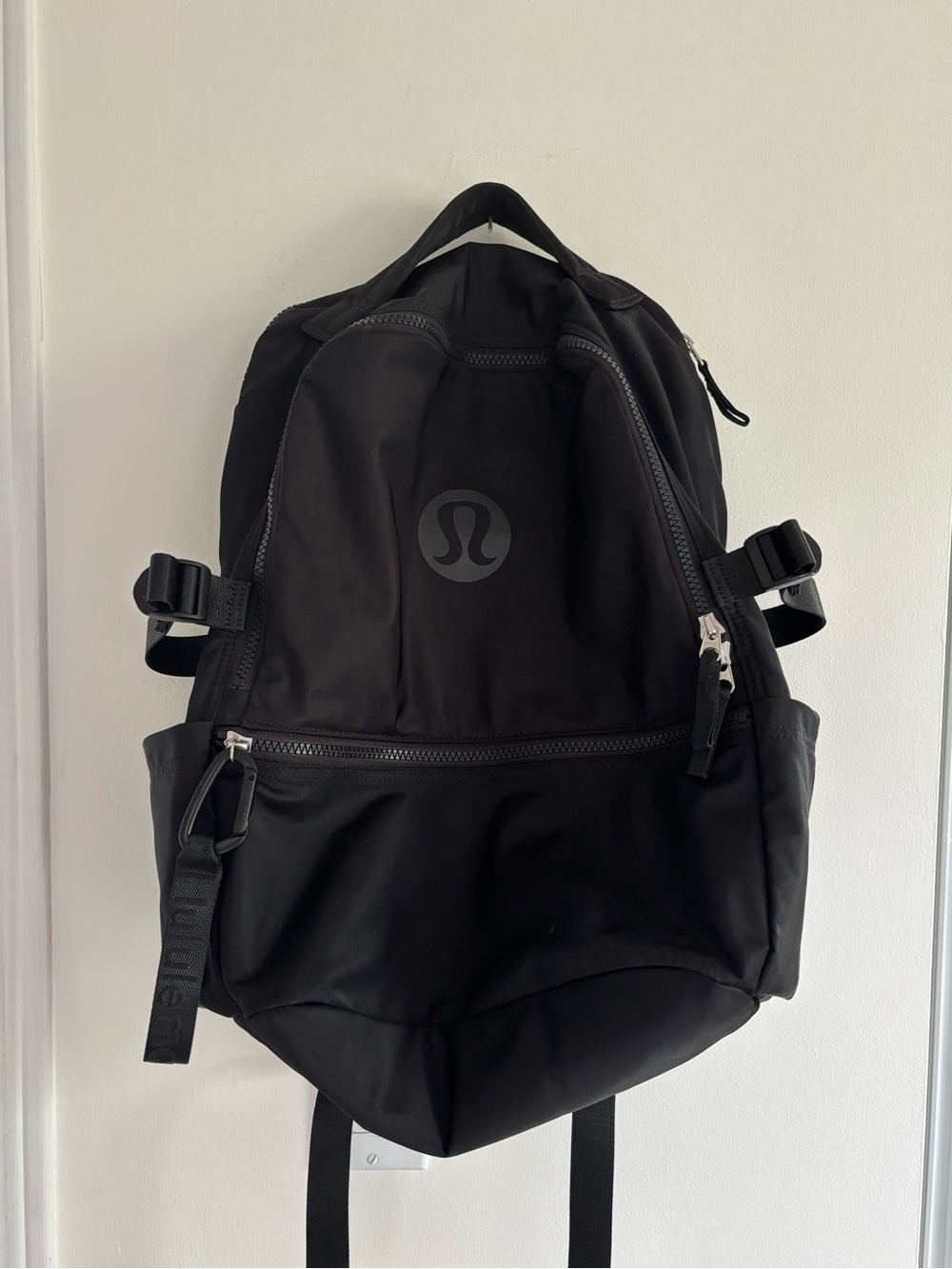 lululemon athletica New Crew 22L backpack